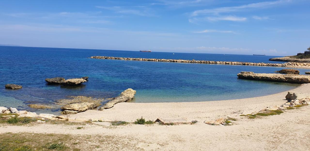 Suite Guesthouse A Pochi Passi Dal Mare Сассарі Екстер'єр фото