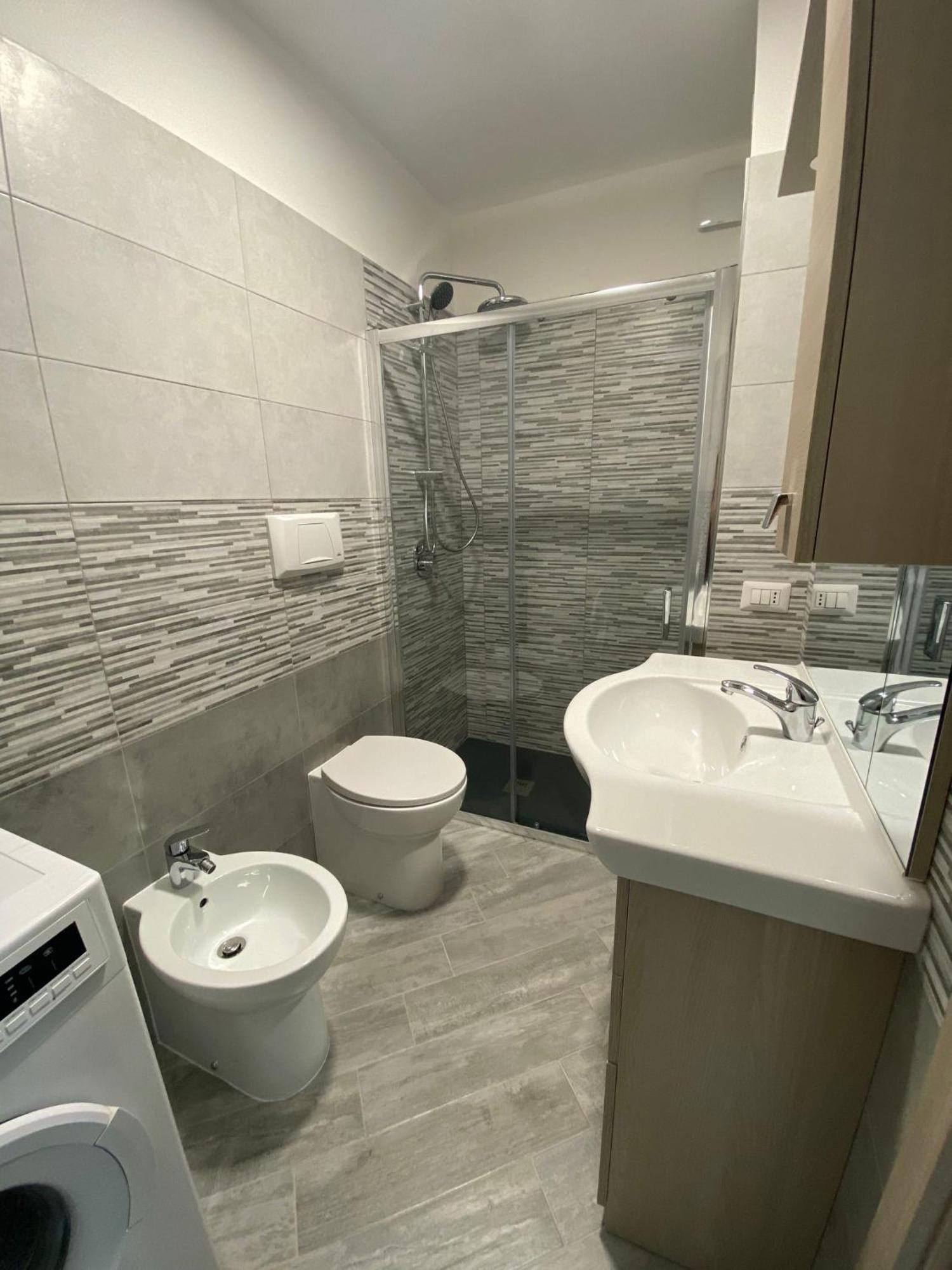 Suite Guesthouse A Pochi Passi Dal Mare Сассарі Екстер'єр фото